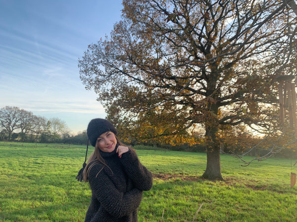 Hand knitted Hat from  'ETUDE'S KNITTING MEDITATION' Collection