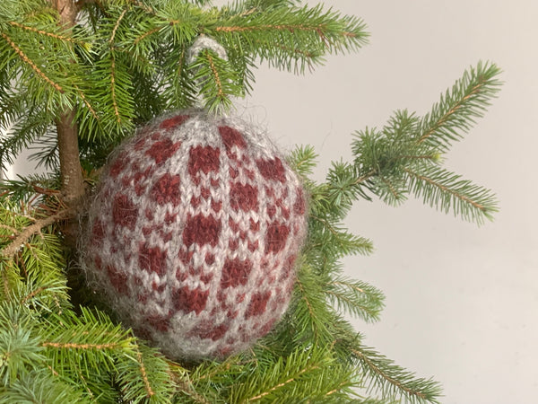Hand knitted CHRISTMAS BOBBLES - Geometrical Motif I  from - 'ETUDE'S KNITTING MEDITATION'  Collection