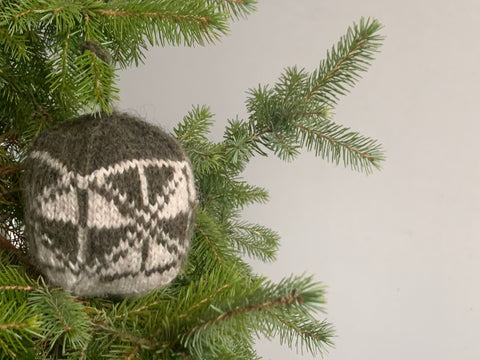 Hand knitted CHRISTMAS BOBBLES - Geometrical Motif III  from - 'ETUDE'S KNITTING MEDITATION'  Collection