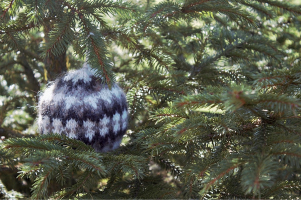 WEIHNACHTSKUGELN von Etude's ALL WE KNIT IS LOVE