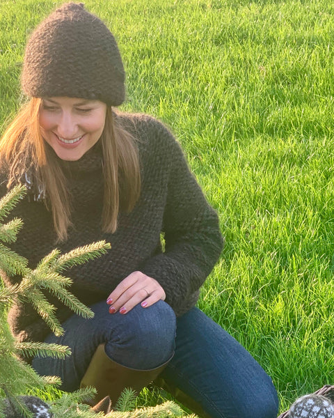 CHRISTMAS BOBBLE  - FROSTBITE from ETUDE'S KNITTING MEDITATION Collection