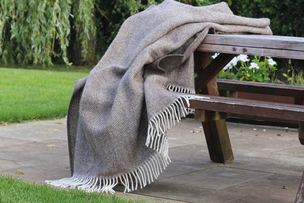 PURE WOOL BLANKET  'ADAGIO'