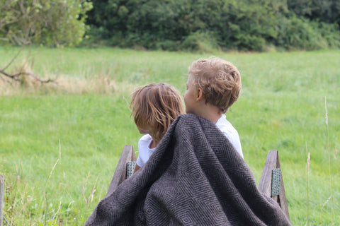 PURE WOOL BLANKET "RONDO"