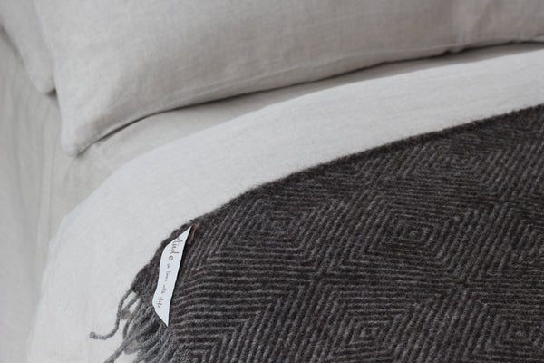 100% LINEN SHEET from 'HERITAGE' COLLECTION